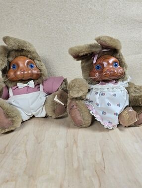 Raikes Originals Wood Face Bunny Rabbit Ashley & Brett Plush 8" Tags